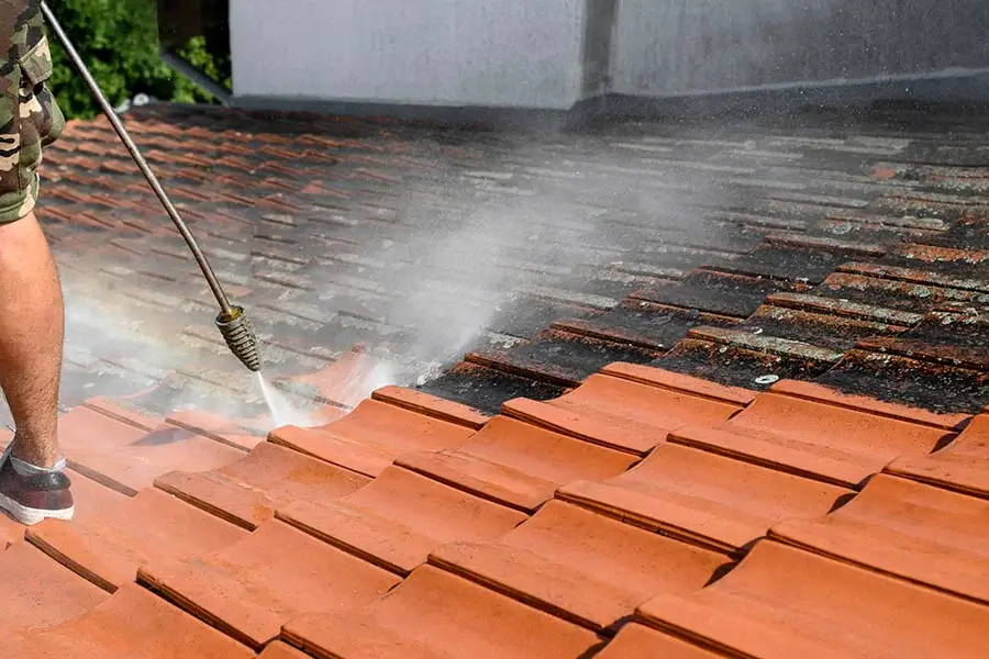 How to Clean Moss From a Roof Marietta, OH