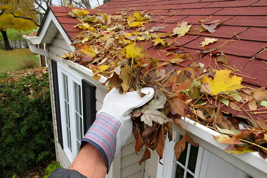 How to Clean a Gutter Marietta, OH